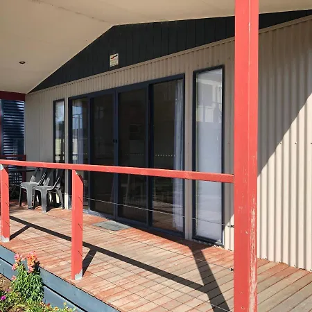 Koonwarra Holiday Park Lakes Entrance Exterior photo