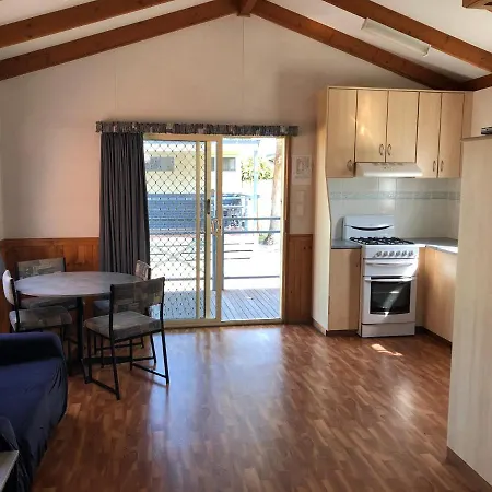 Koonwarra Holiday Park Lakes Entrance Exterior photo