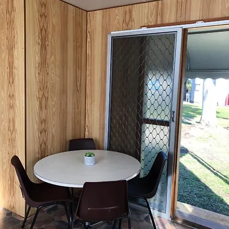 Koonwarra Holiday Park Lakes Entrance Exterior photo